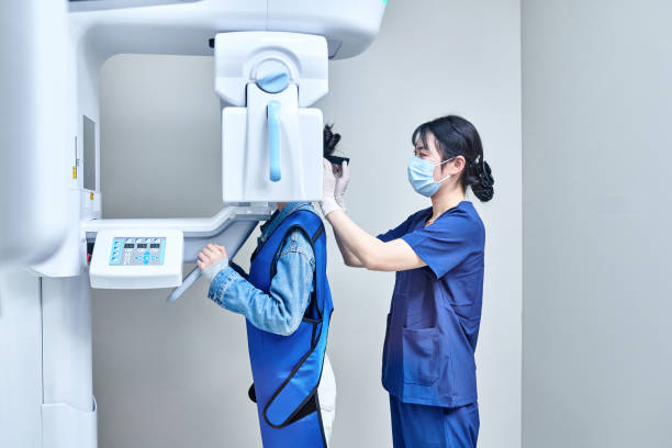 Best Emergency Dentist for Knocked-Out Tooth in Bay Park, NY